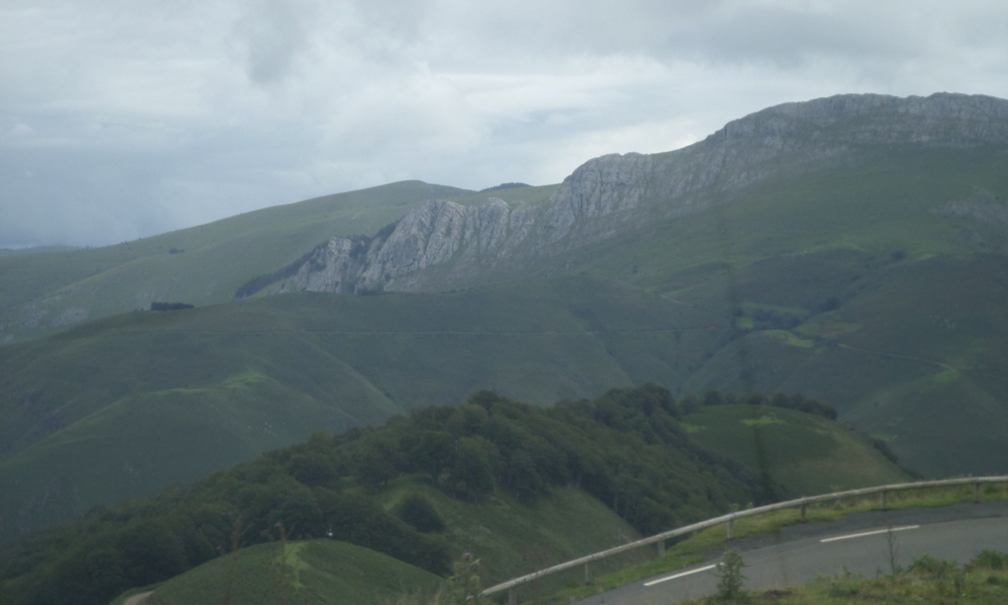 stjpp-mtns-to-town-d18-high-up-1327m-aug14