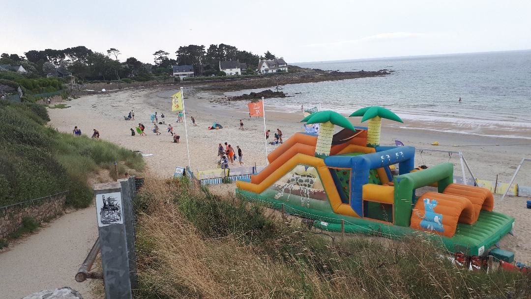 La Trinité sur Mer plage de Kervillen left aug24