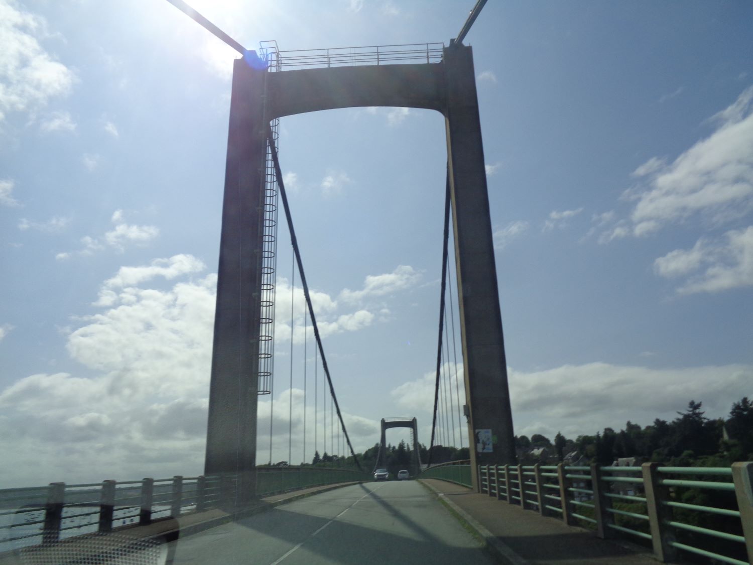 La Ville és Nonais pont St Hubert passing D366 aug24