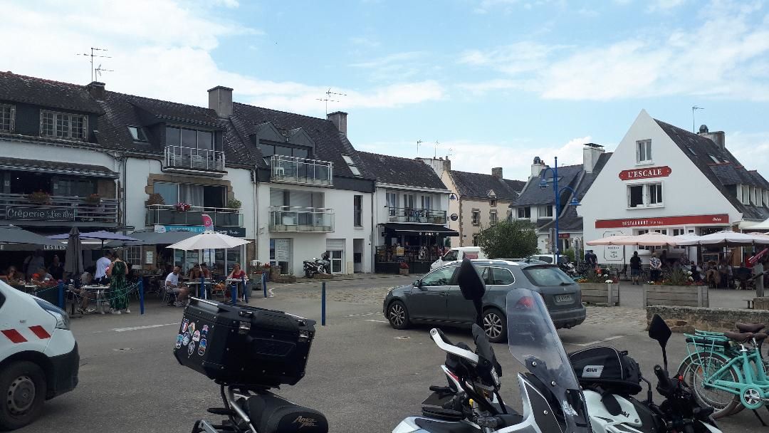 Locmariaquer Pl Dariorigum restos crep les iles et l'escale aug24