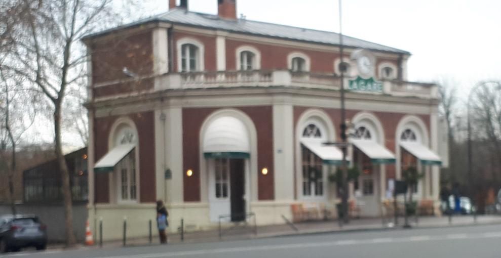 paris-la-gare-resto-closeup-nov19