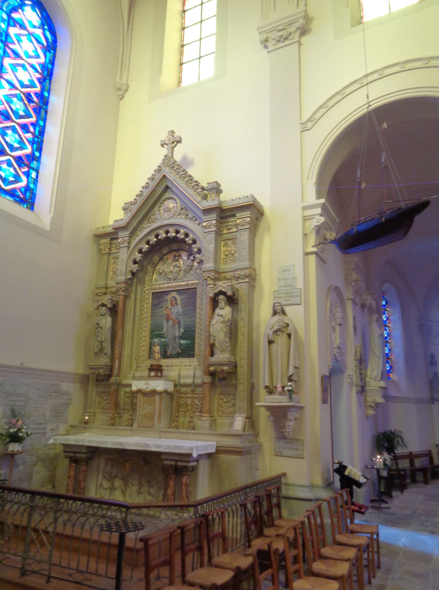 Saint Jouan des Guérets Ch Saint Jean Baptiste chapel left aug24