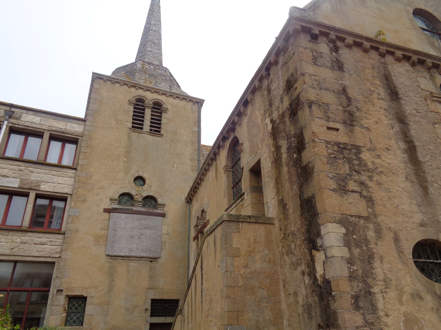 Saint Malo Ecole National de la Marine Marchand chapelle de la Victoire belltower aug24