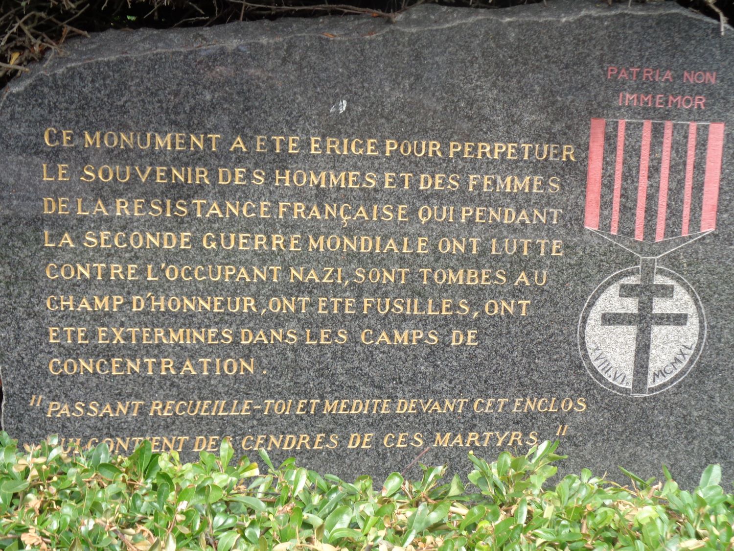 Saint Malo Enclos de la resistance mem fallen plaque aug24