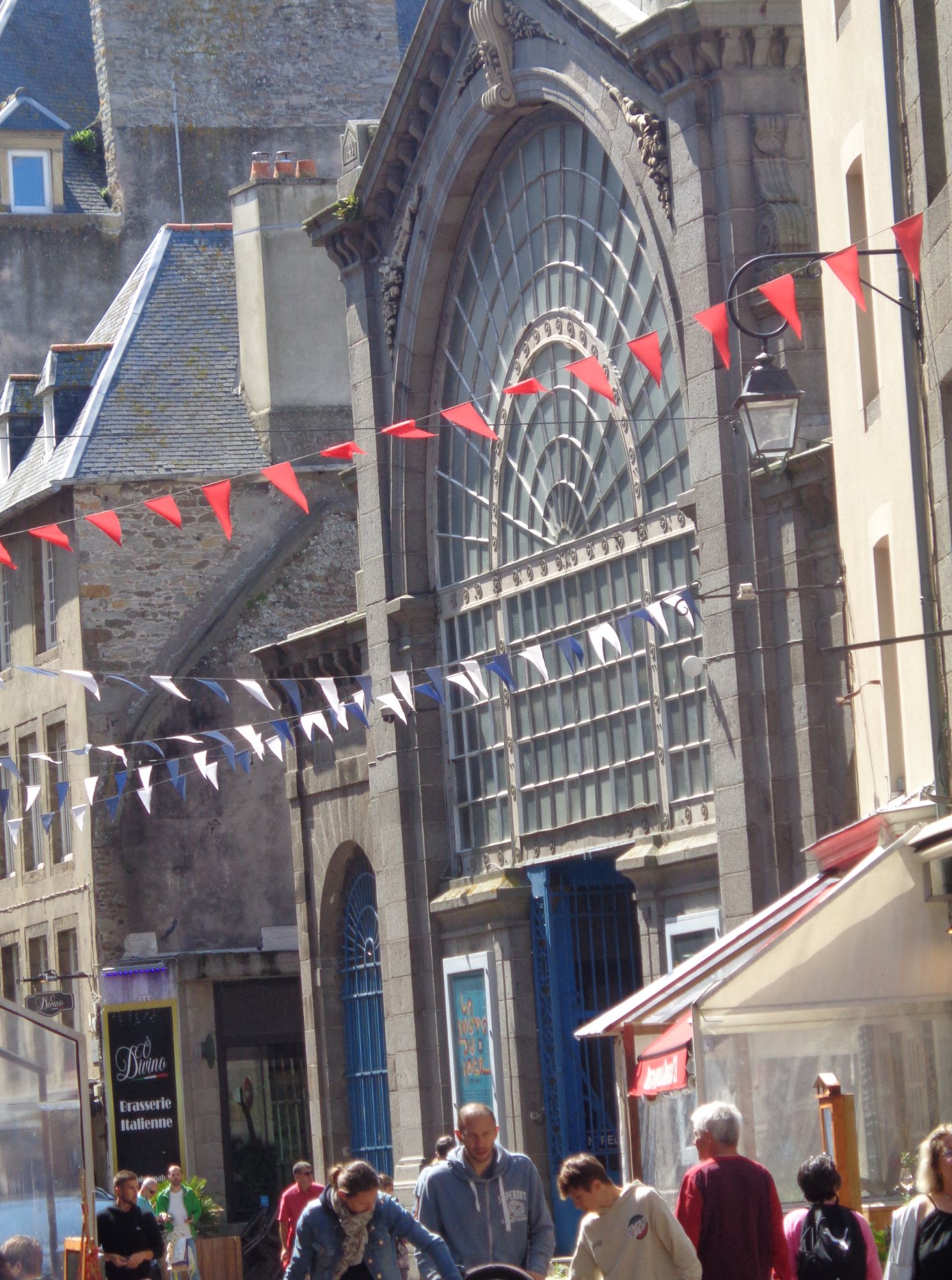Saint Malo halle au ble Rue des Cordier aug24