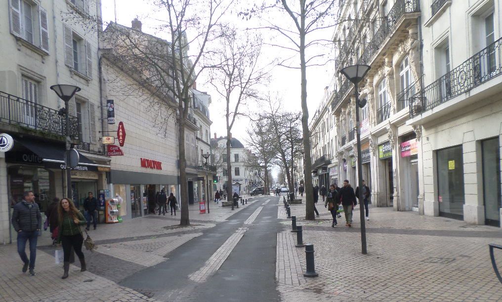 saumur-rue-franklin-roosevelt-feb18