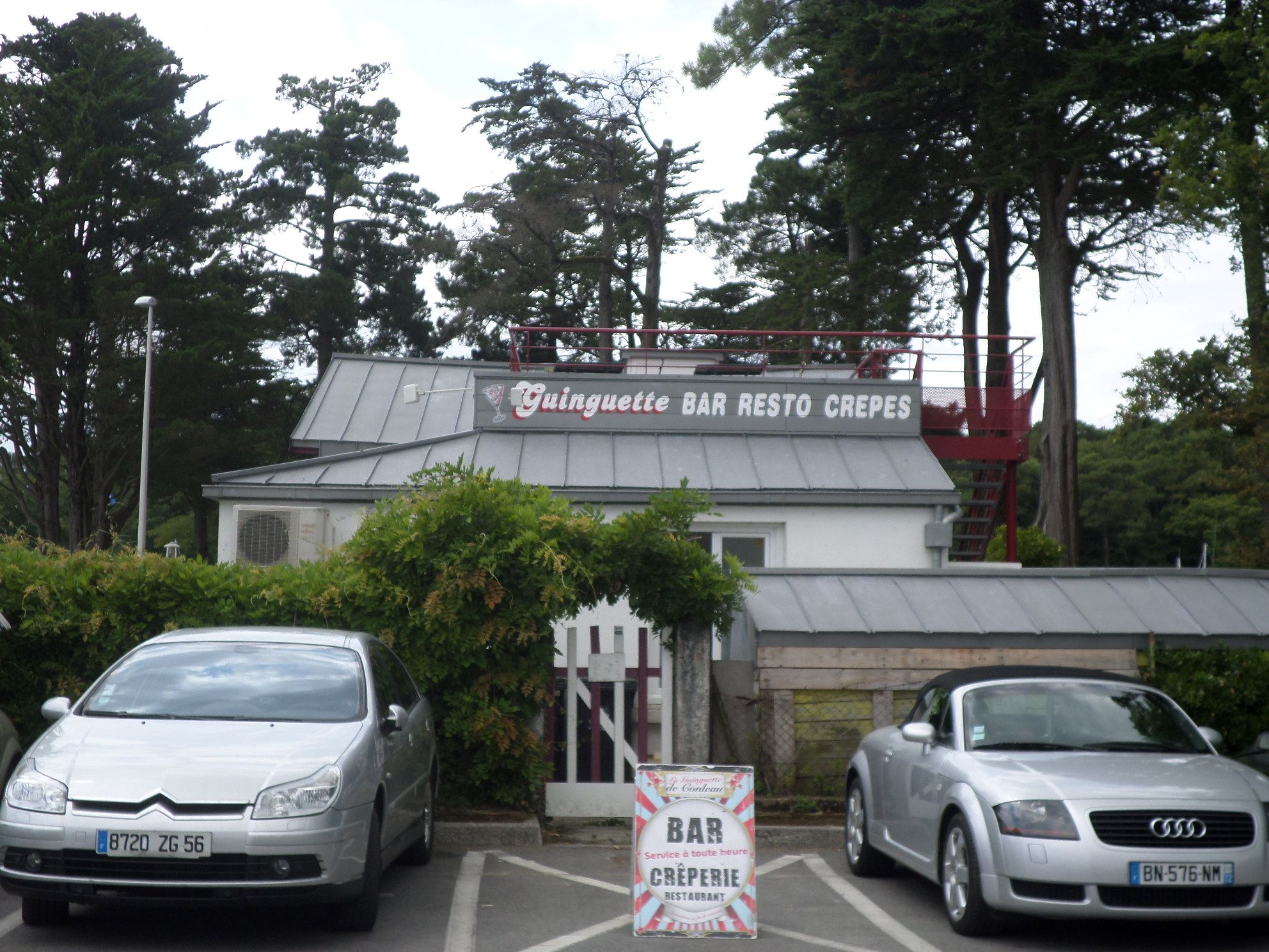 Vannes conleau guinguette back aug14