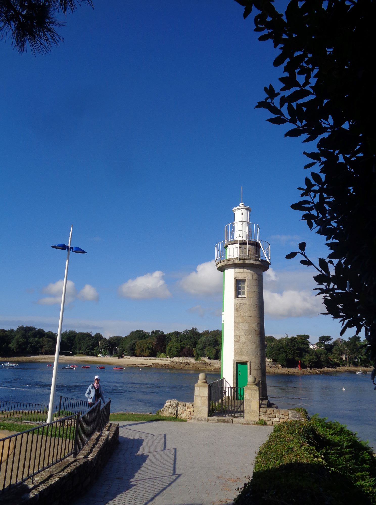 Benodet square marteville lighthouse sep24