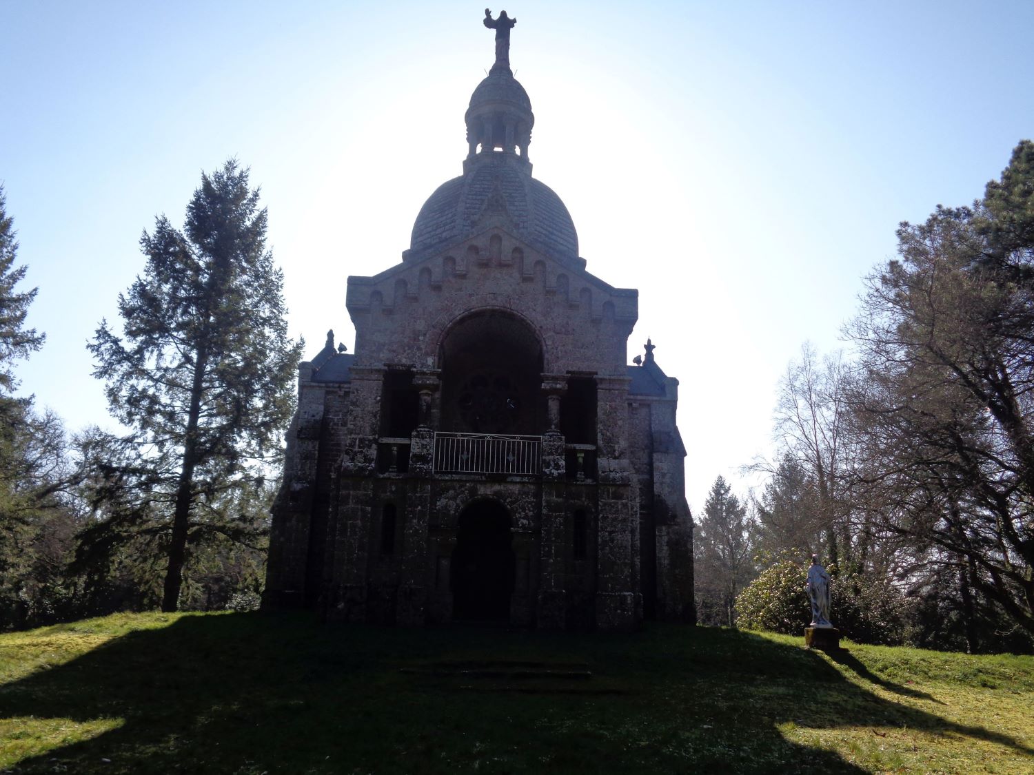 berne-chapelle-sacre-coeur-front-feb23