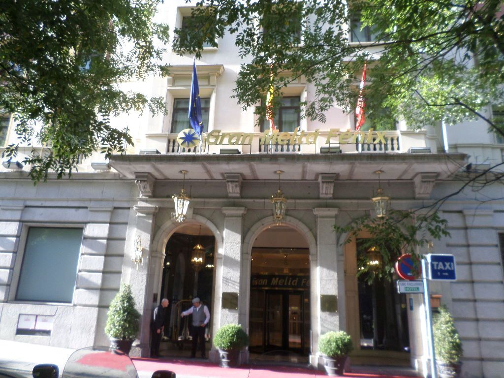 madrid-fenix-hotel-entr-on-hermosilla-aug17