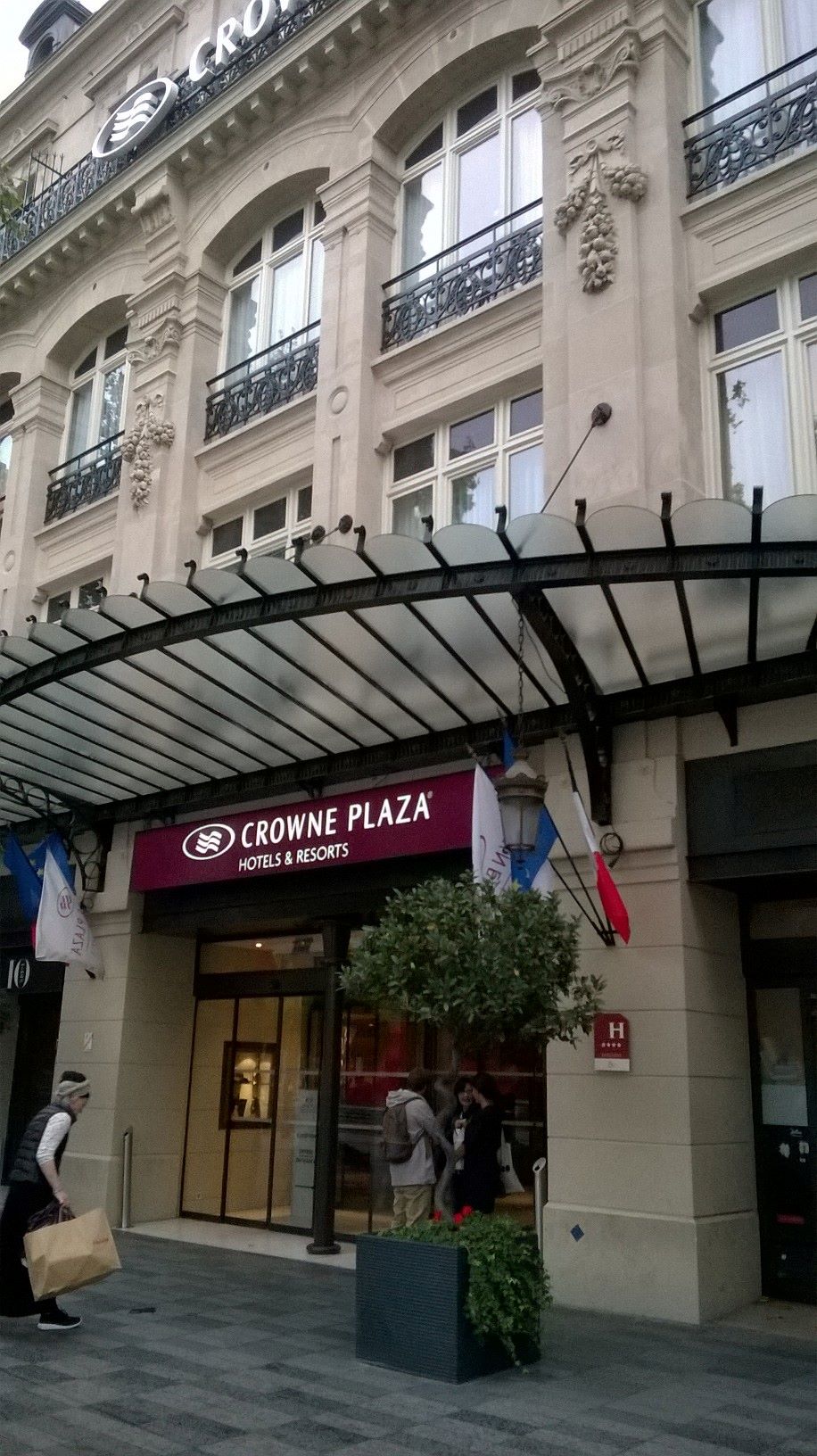 paris-crowne-plaza-hotel-republique-ent-hi-sept15
