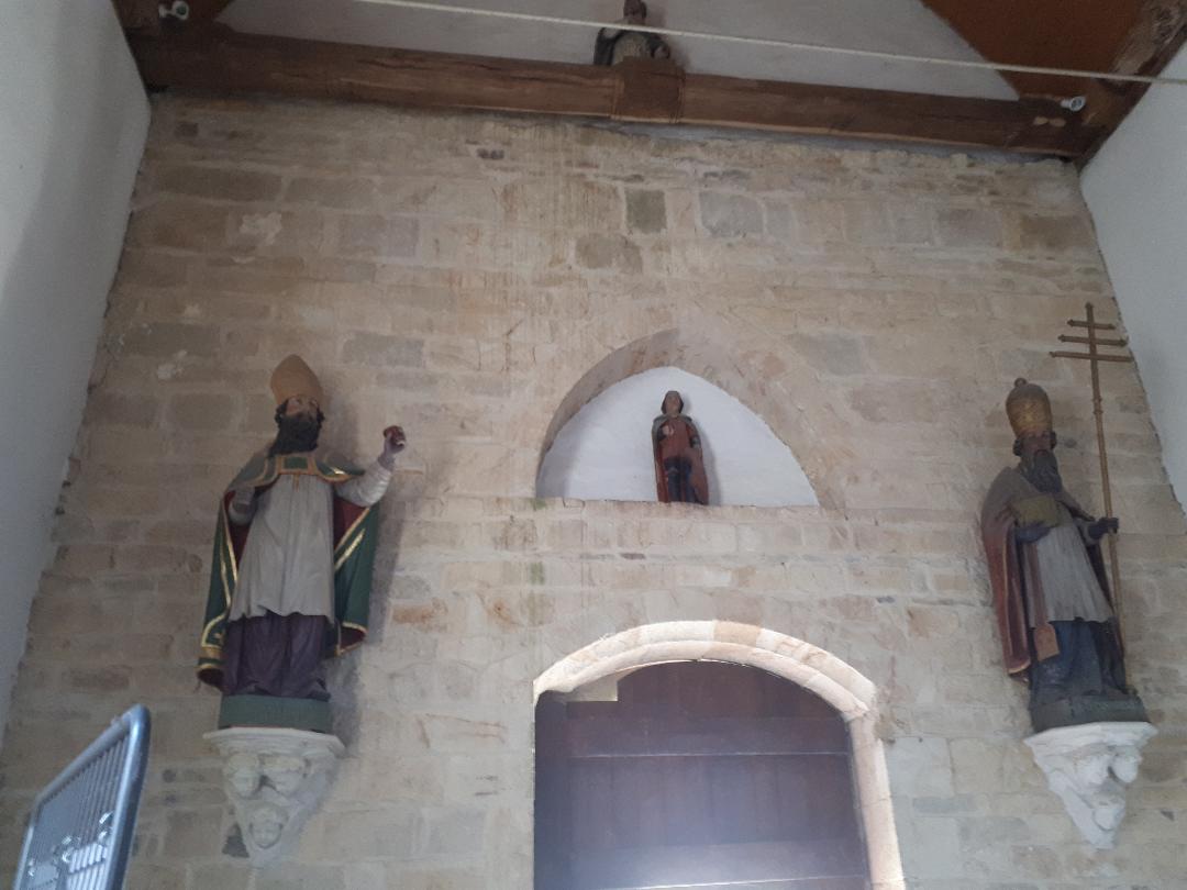 plumergat-chapelle-de-la-trinite-back-wall-aug20