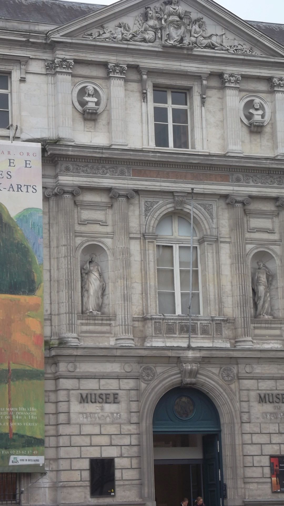 rennes-mus-beaux-arts-front-door-oct12