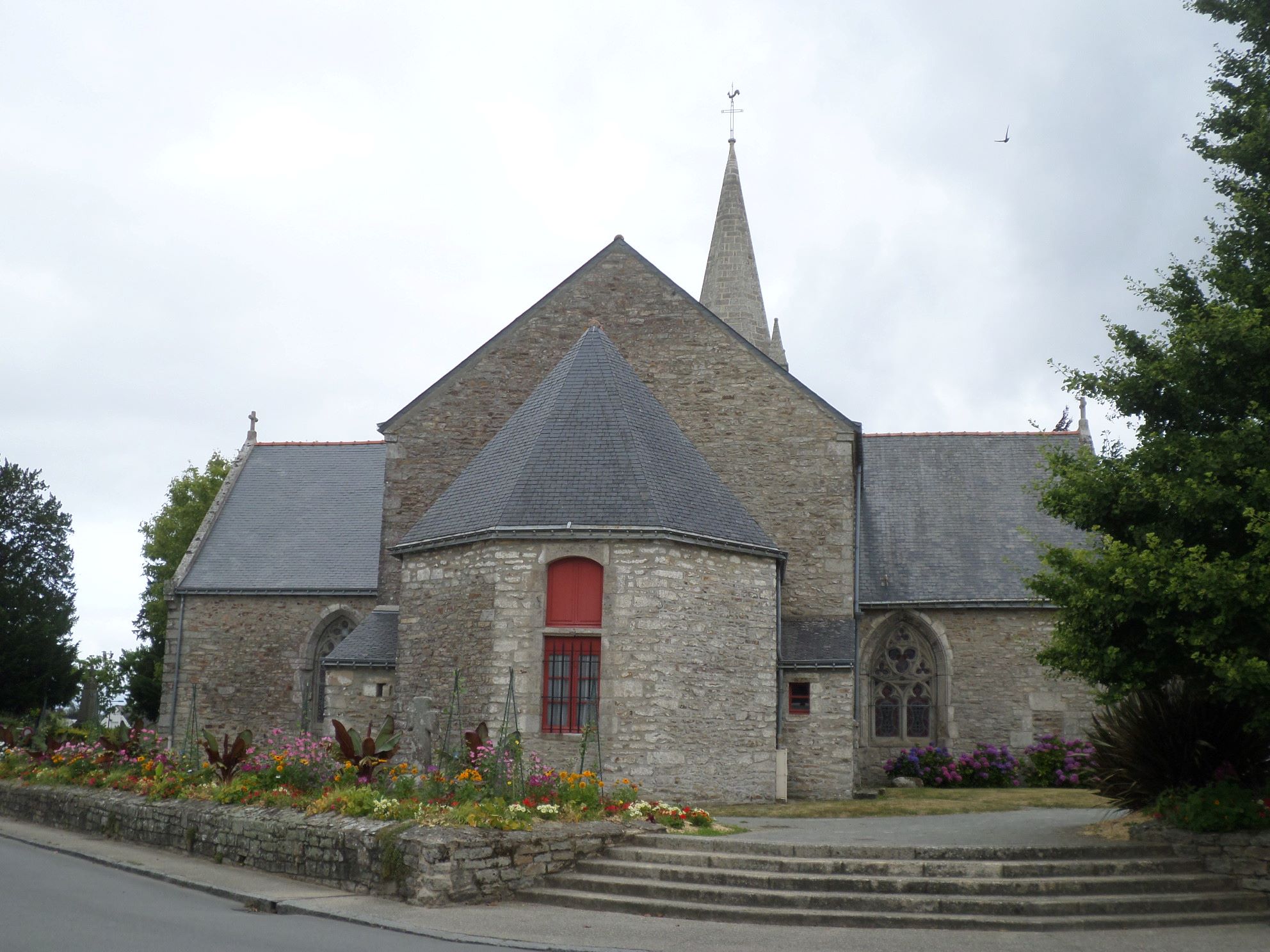 saint-ave-ch-st-gervais-et-st-protais-back-jul15