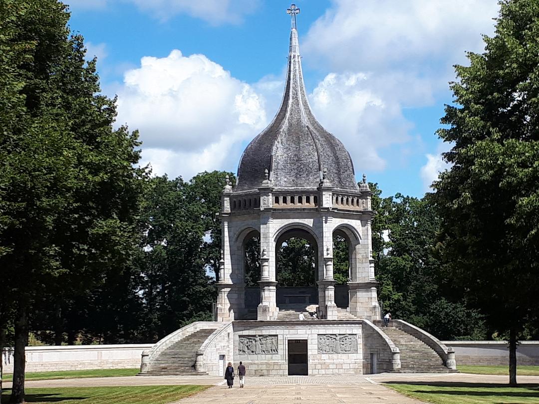 sainte anne d auray memorial Breton fallen in WWI jul20