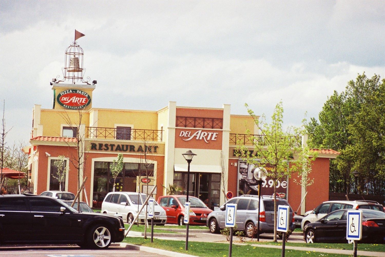 Buchelay Pizza del Arte Italian c2011