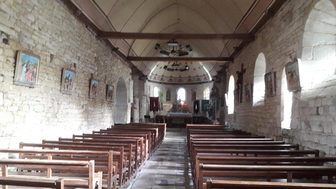 Le Guerno ch Saint John the Baptist nave to altar feb20