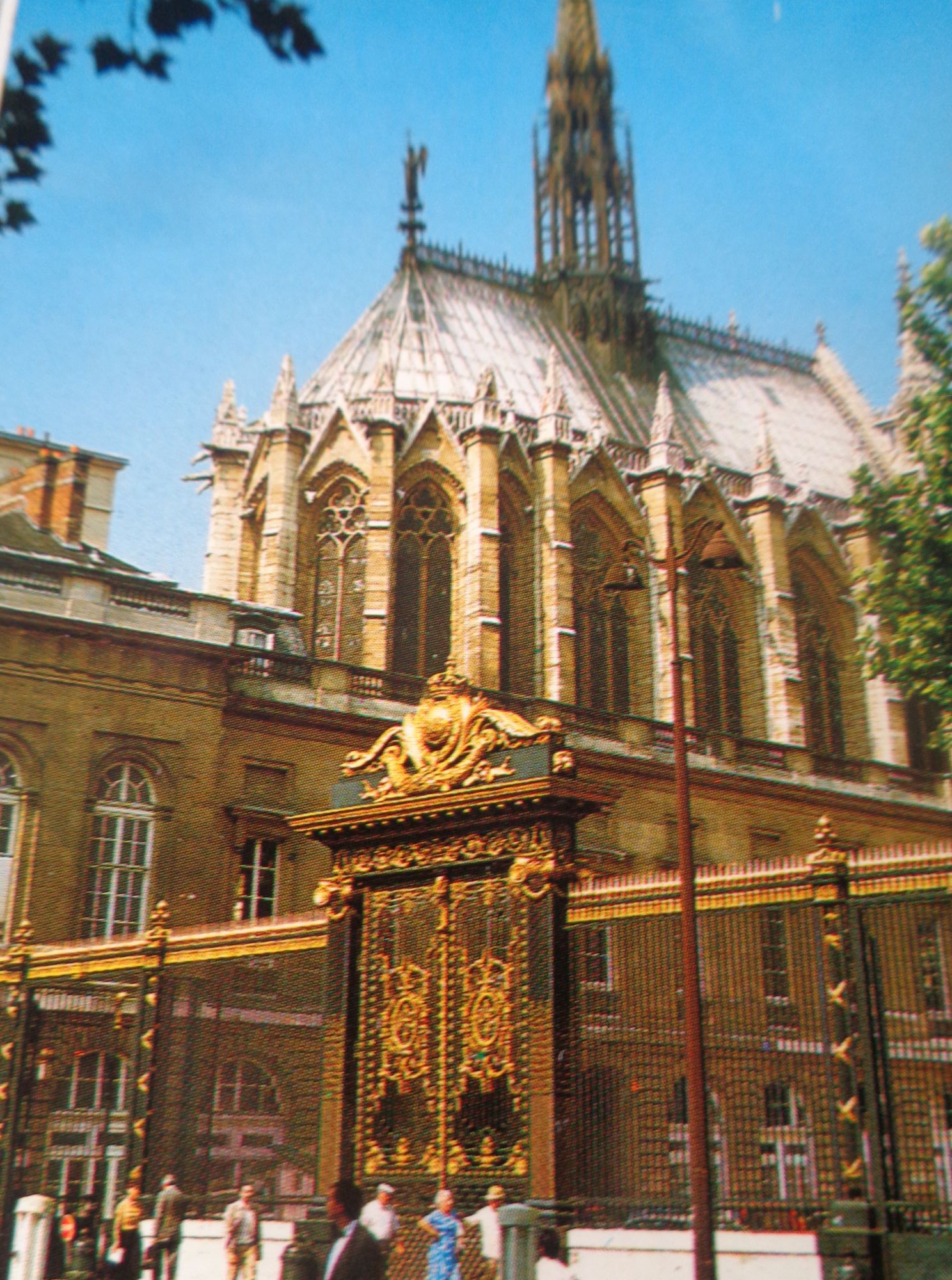 Paris Sainte Chapelle 2 c2005