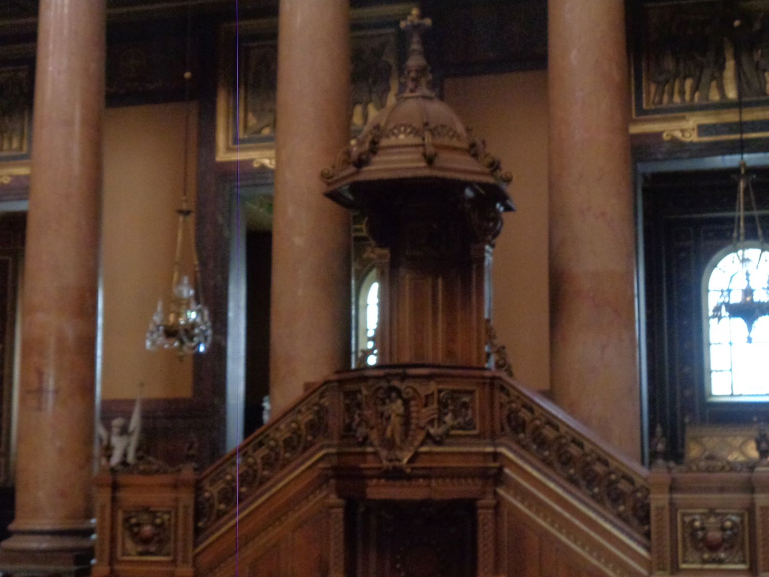 Rennes Cat Saint Pierre pulpit oct24