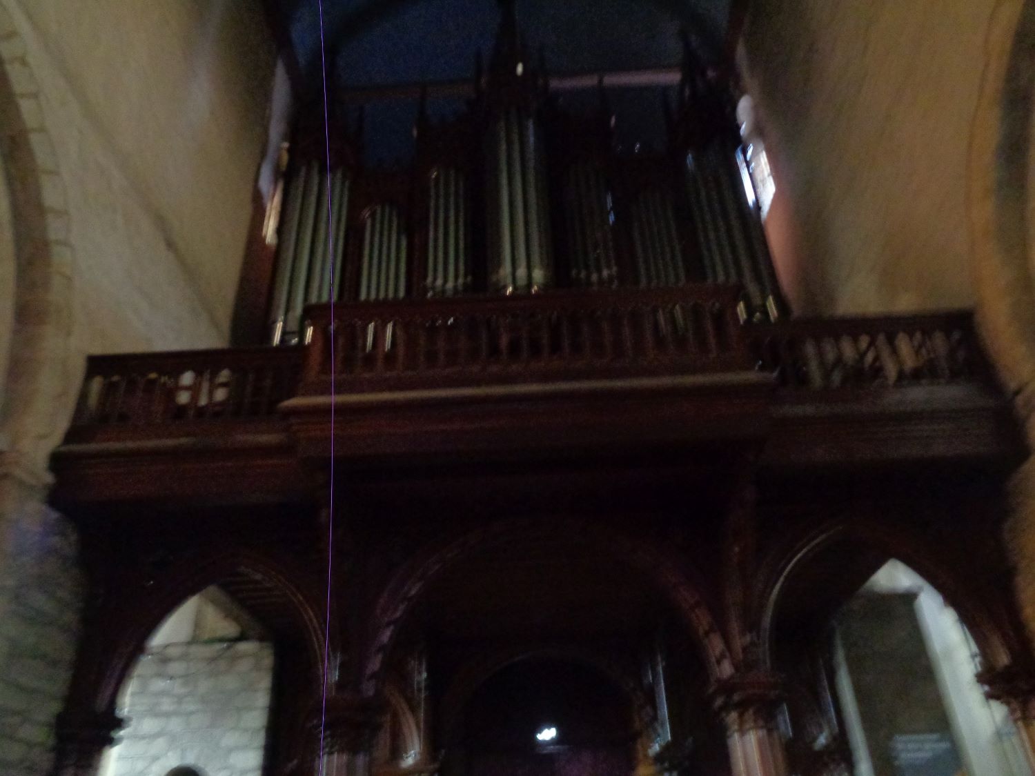Rennes Ch Notre Dame en Saint Melaine organ back wall oct24