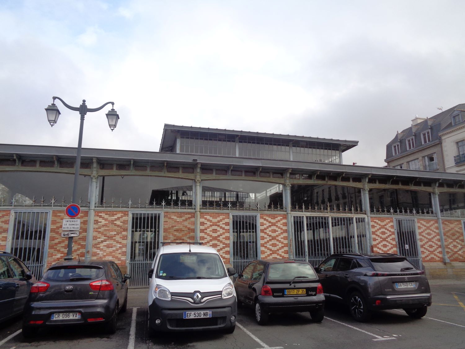 Rennes marche des lices front oct24