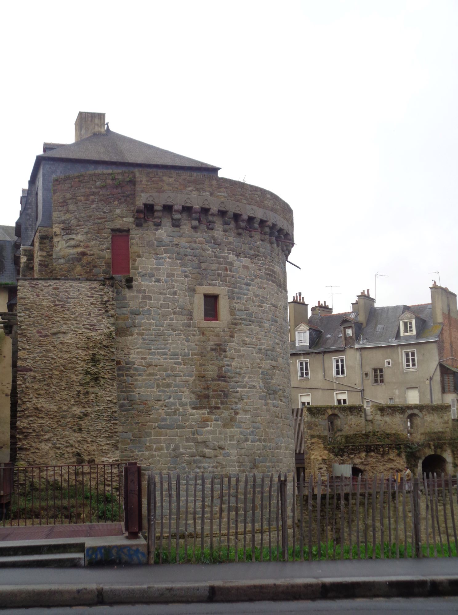 Rennes Porte Mordelaise side oct24