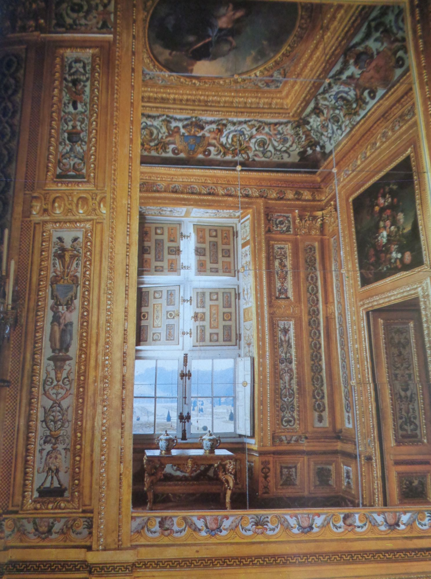Vaux le Vicomte castle cabinet des Jeux c2004