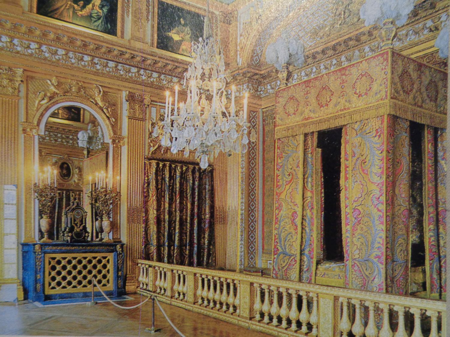 Versailles castle chambre du roi or louis XIV 1701 mar09