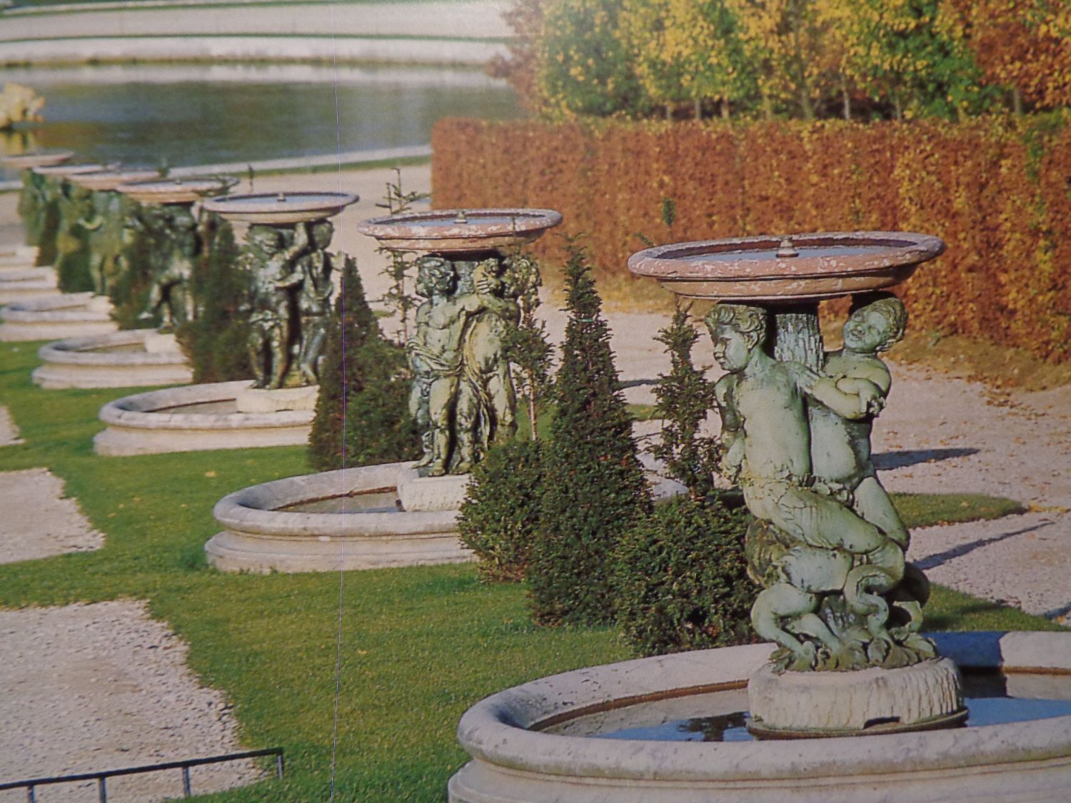 Versailles castle gardens alley of Marmouset mar09