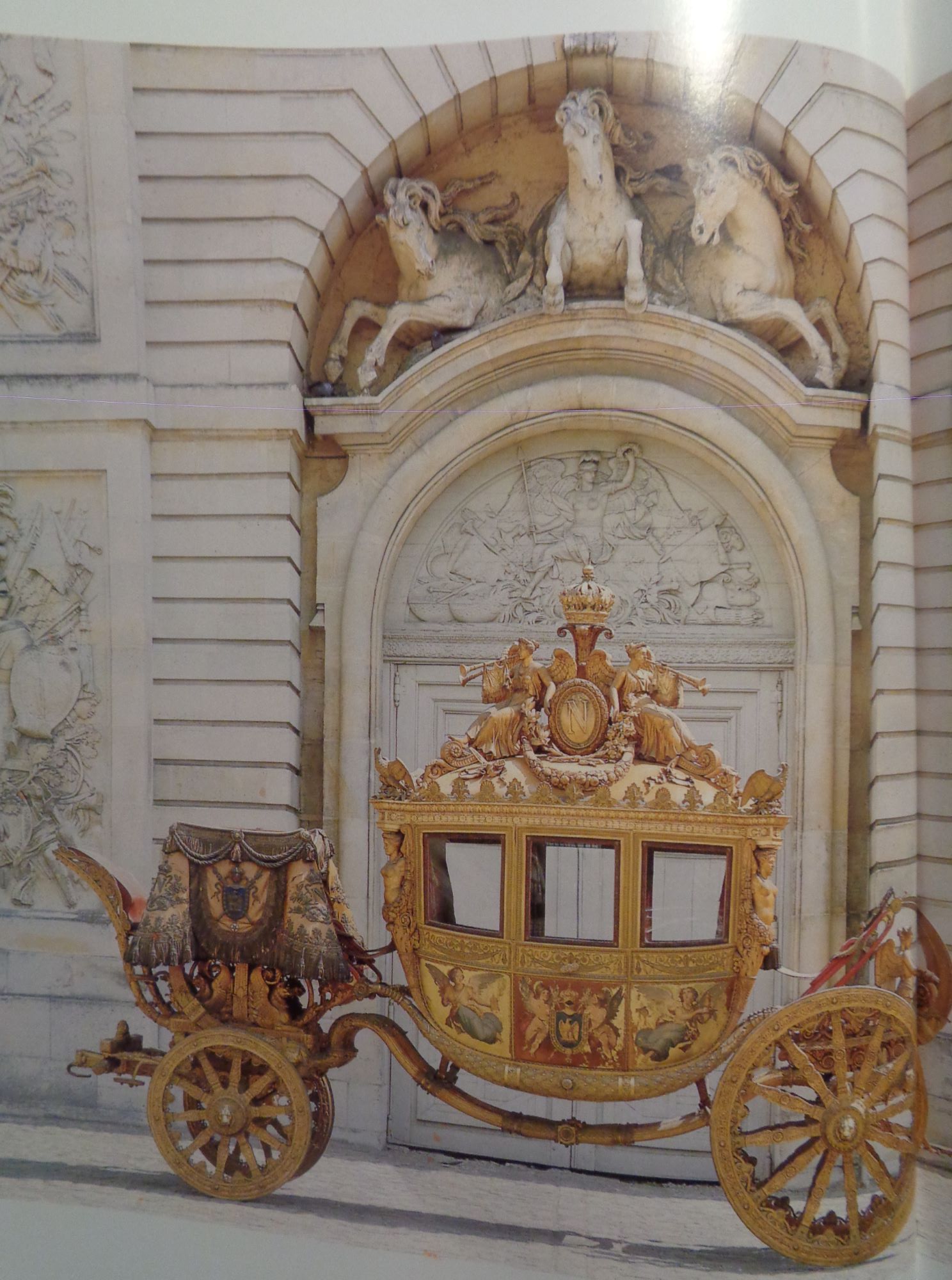 Versailles grande ecuries carriage museum cor Charles X 1825 mar09