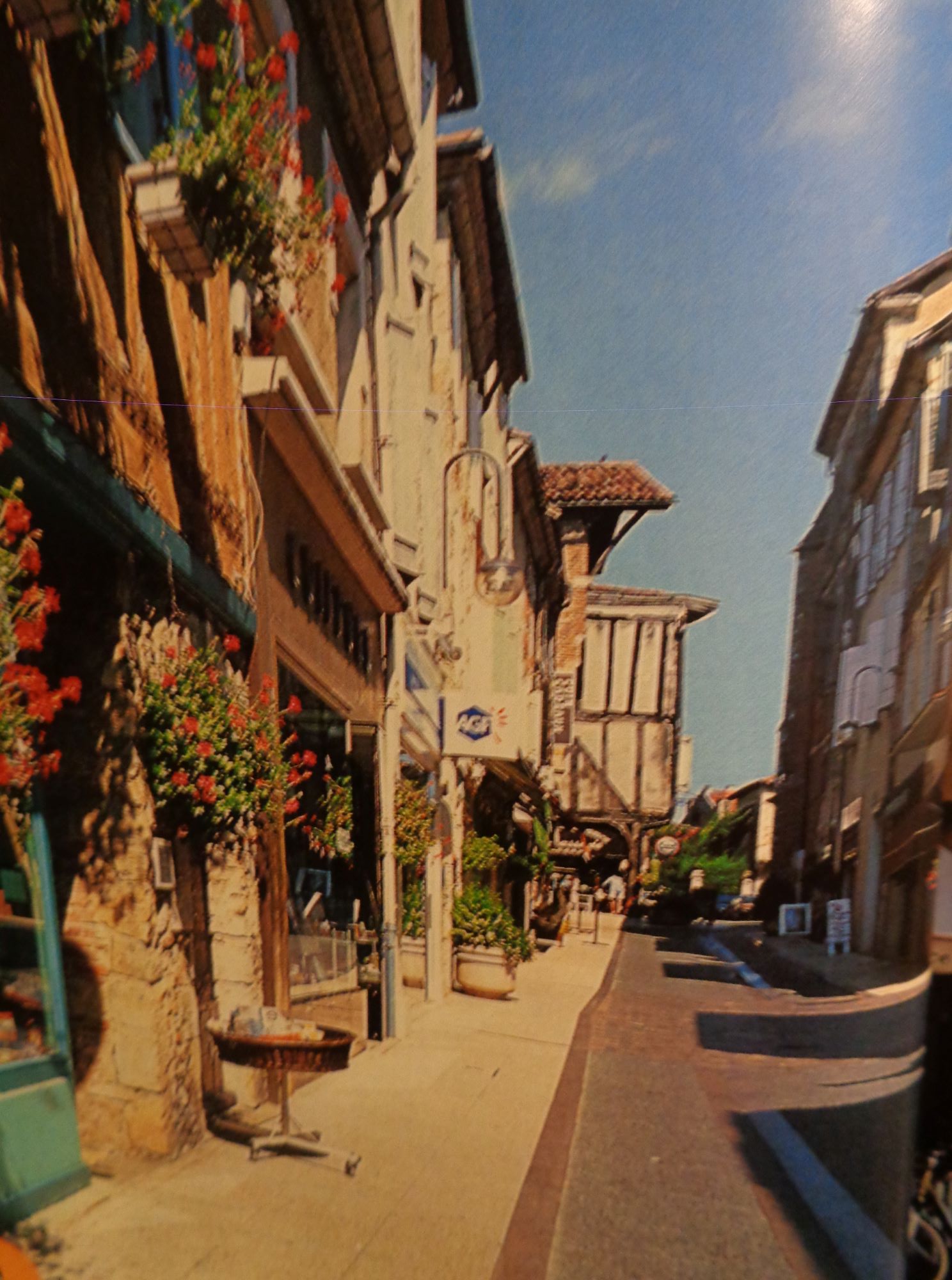 Eauze rue Saint July c2009