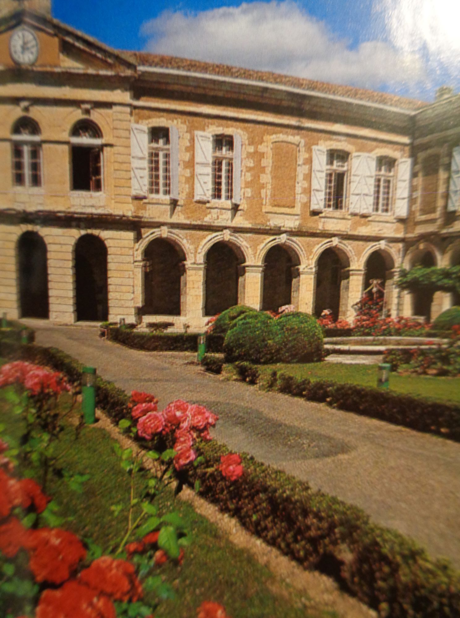 Lectoure hospital 18C house thermes c2009