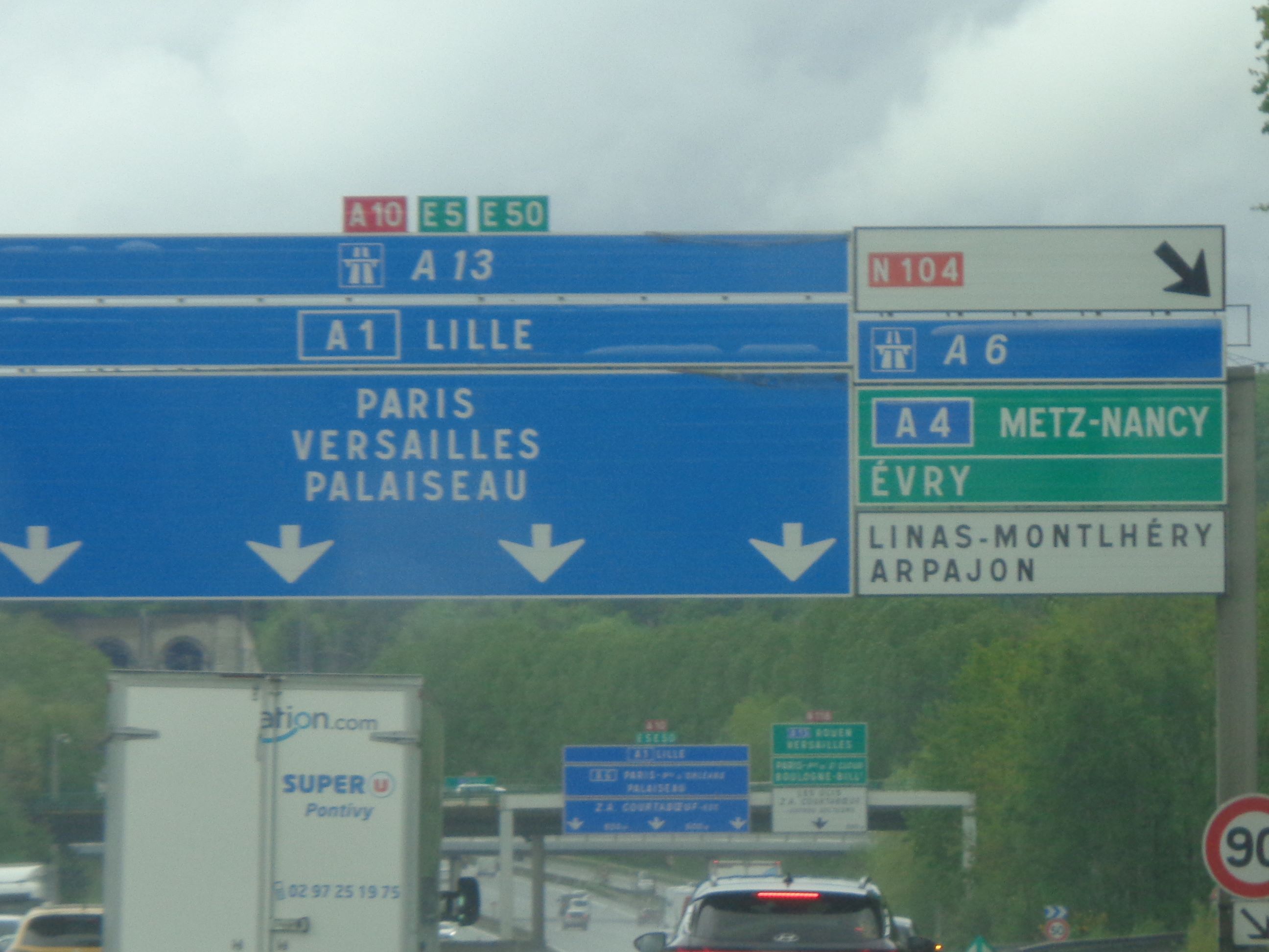 Linas going on A10 to VLV taking the N104 around Paris Essonne 91 may23