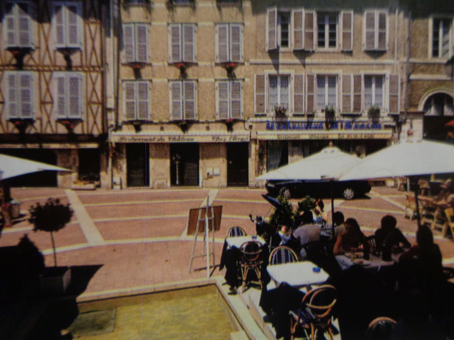 Pau rue du château c2009