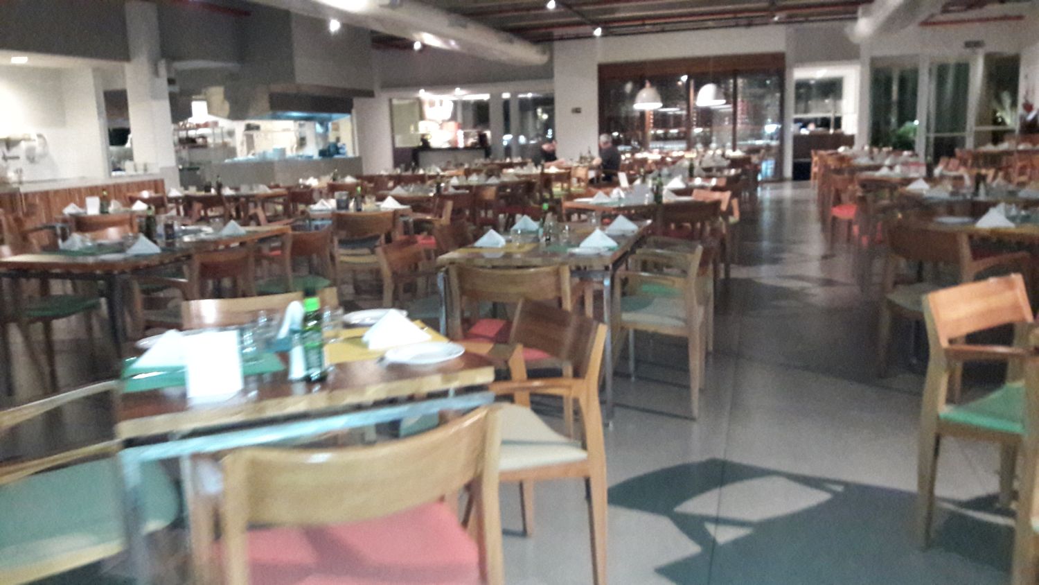 paulinia-hotel-vitoria-resto-dining-may17