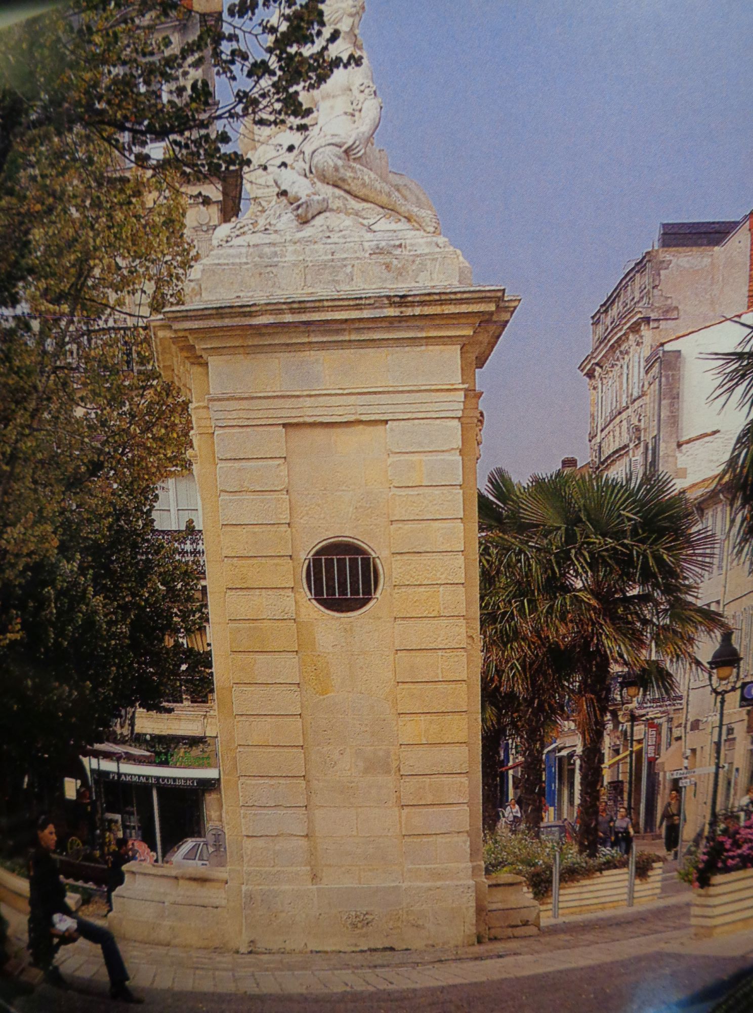 Rochefort Place Colbert mix charente et atlantique waters c2009