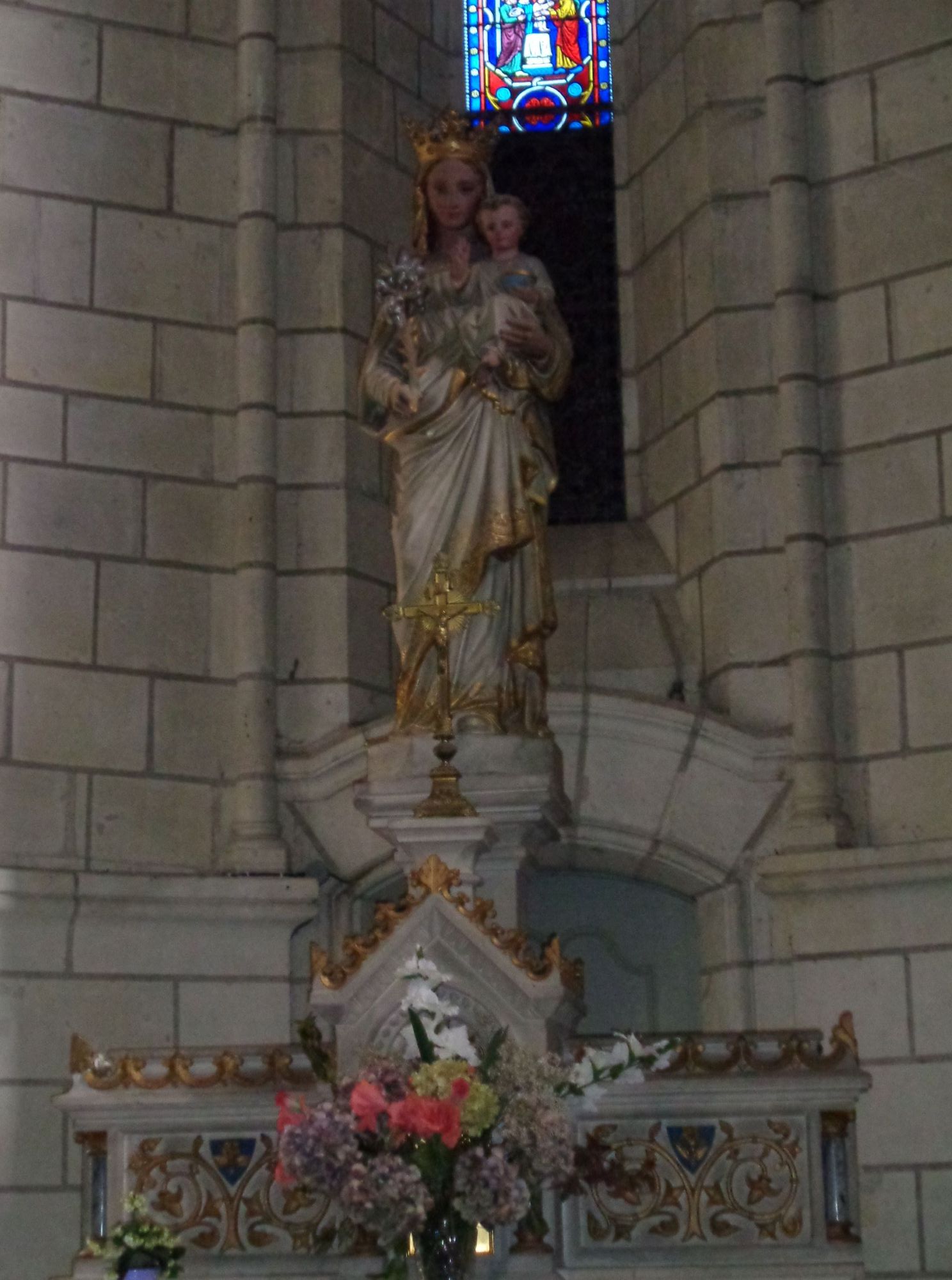 Ste Maure de Touraine ch Sainte Maure Sainte Britte chapel virgin et child feb22