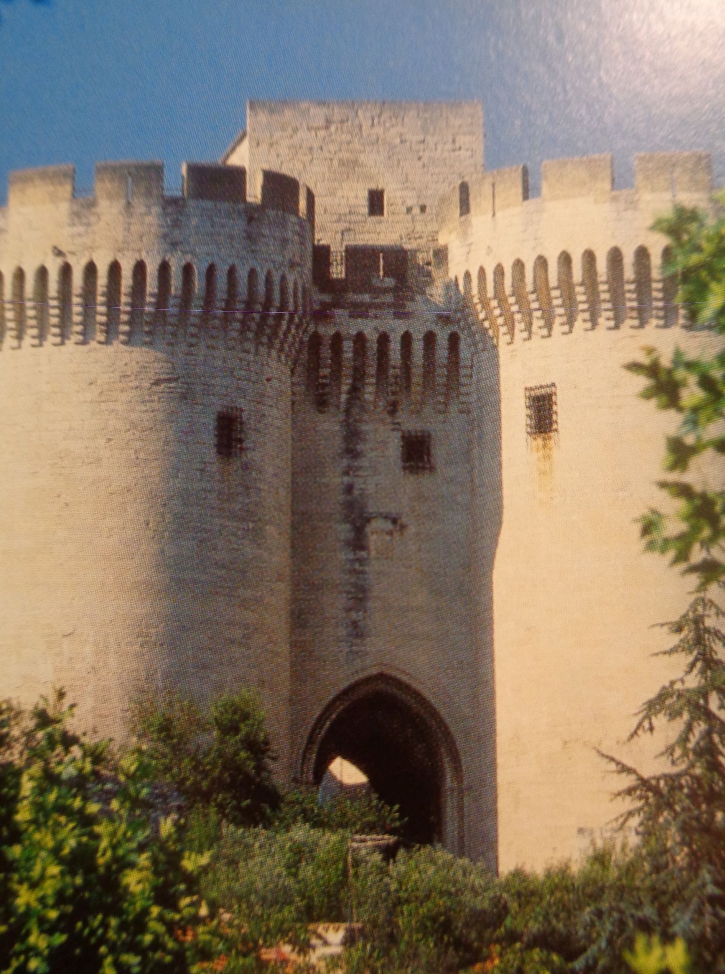 Villeneuve lés Avignon fort saint andré tour jumelles c2007