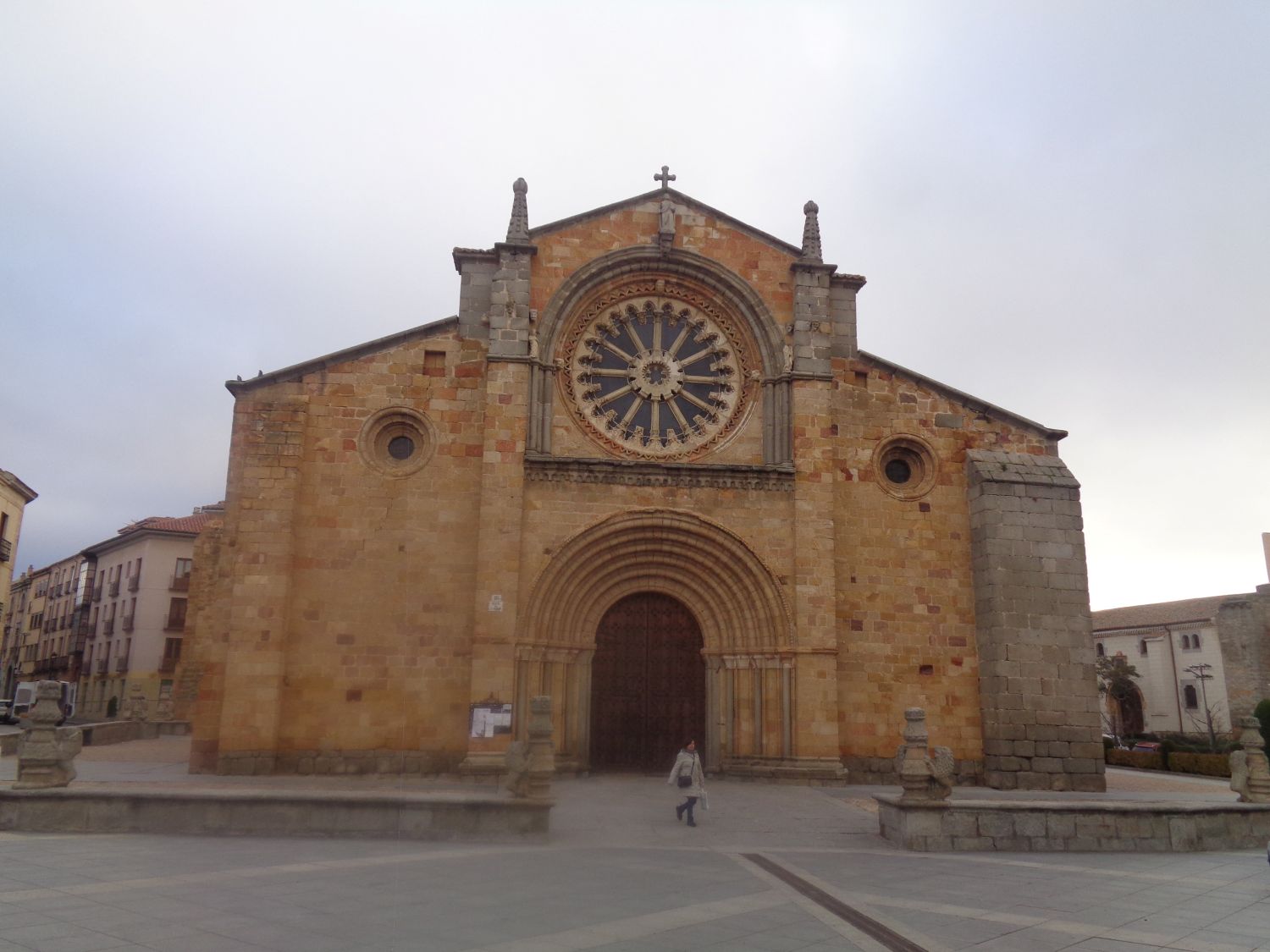 Avila ch San Pedro front dec24