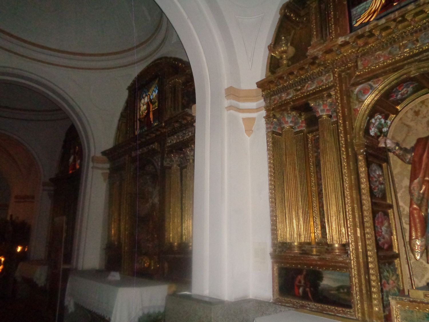 Avila Convento de la Santa chapels right side dec24