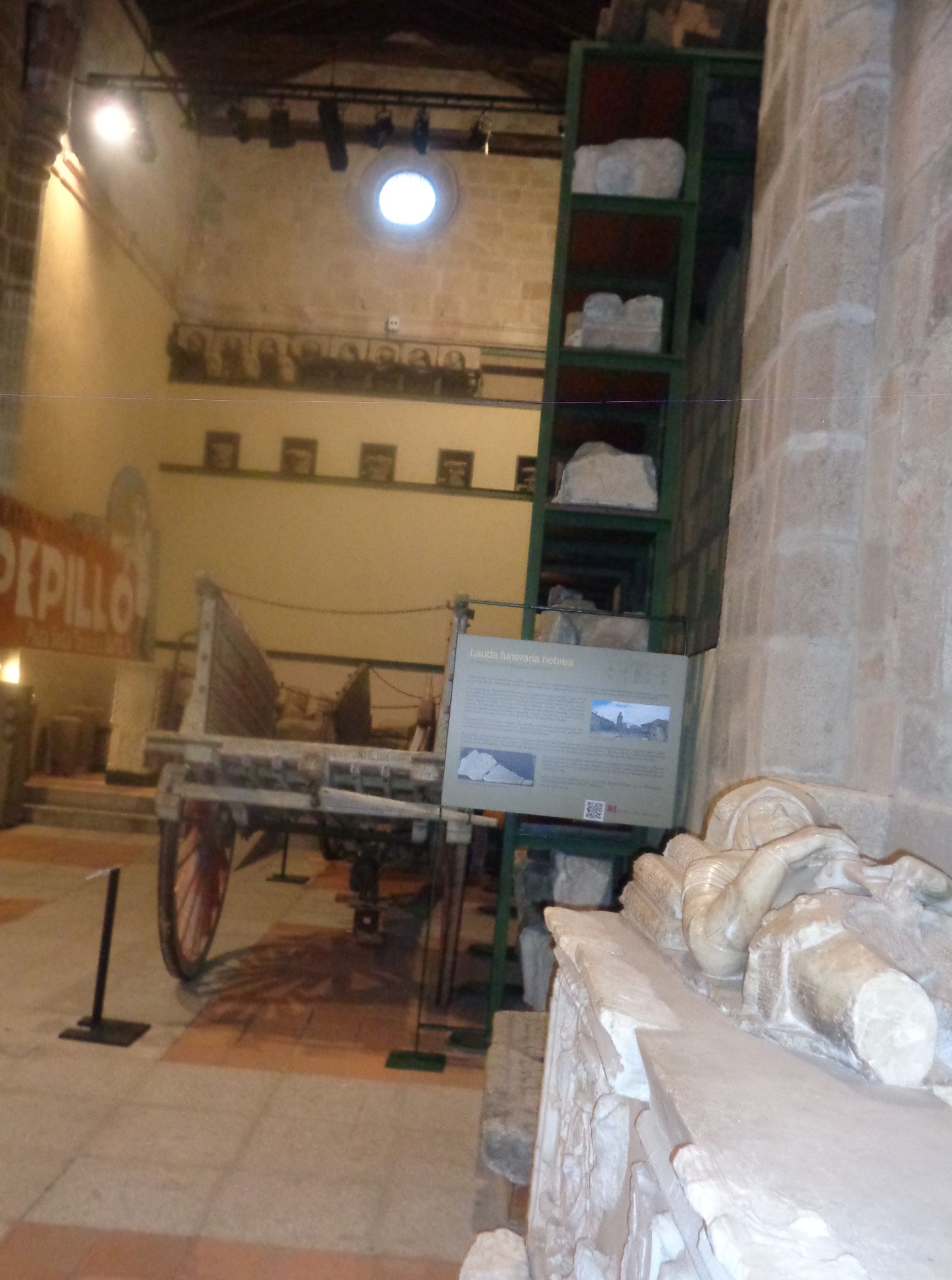 Avila former ch Santo Tomé el Viejo museo tombs dec24