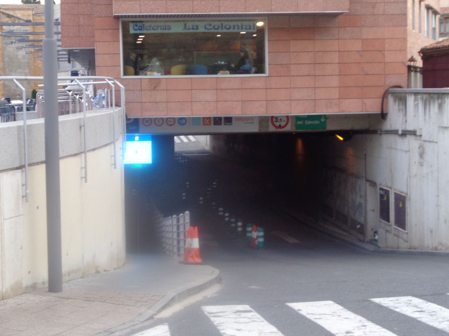 avila parking Santa Teresa entr dec24