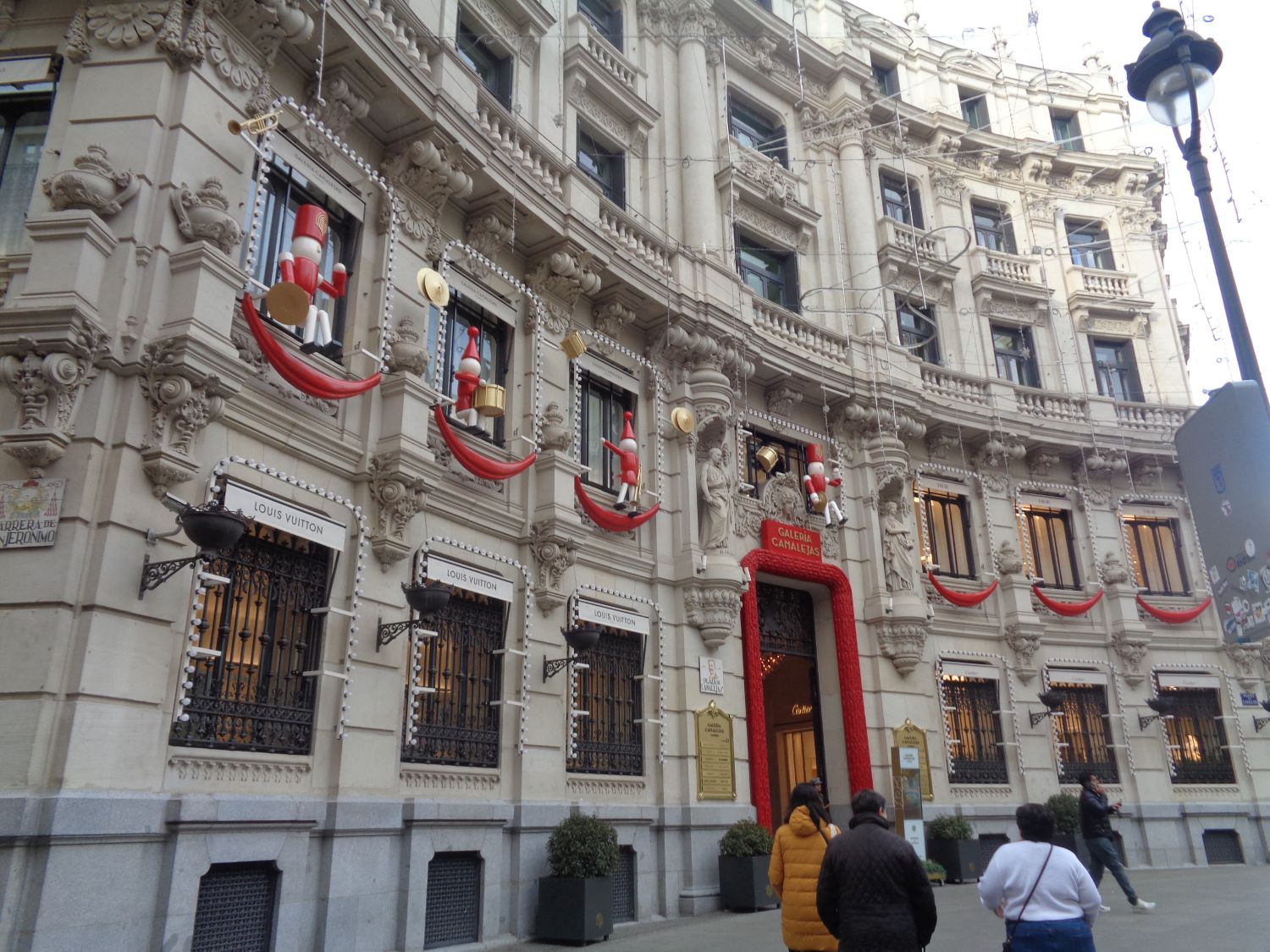 Madrid Galeria Canalejas plaza de Canalejas dec24