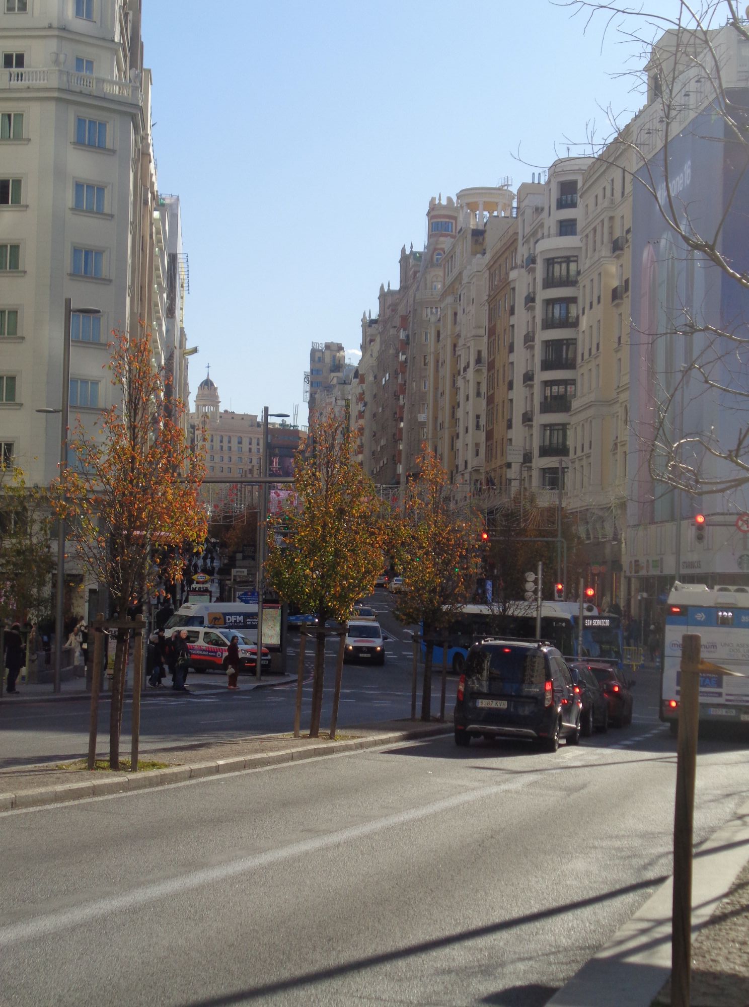 Madrid Gran Via from plaza de España dec24