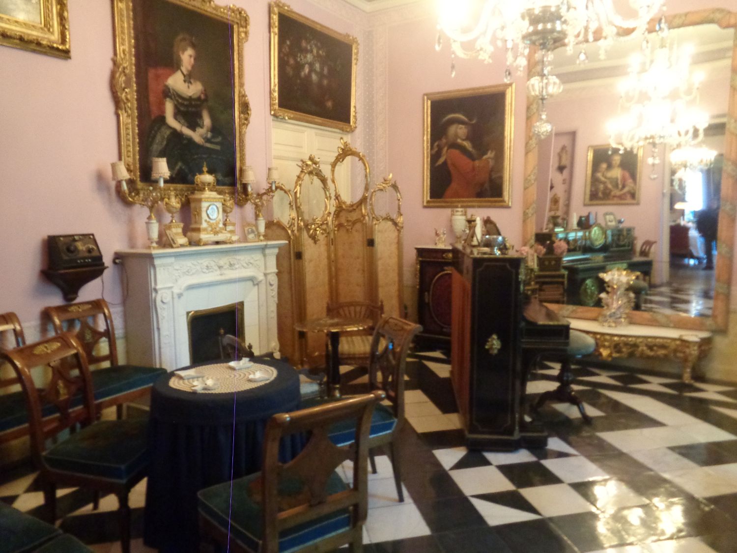 Madrid museo Cerralbo C Ventura Rodriguez 17 game room dec24