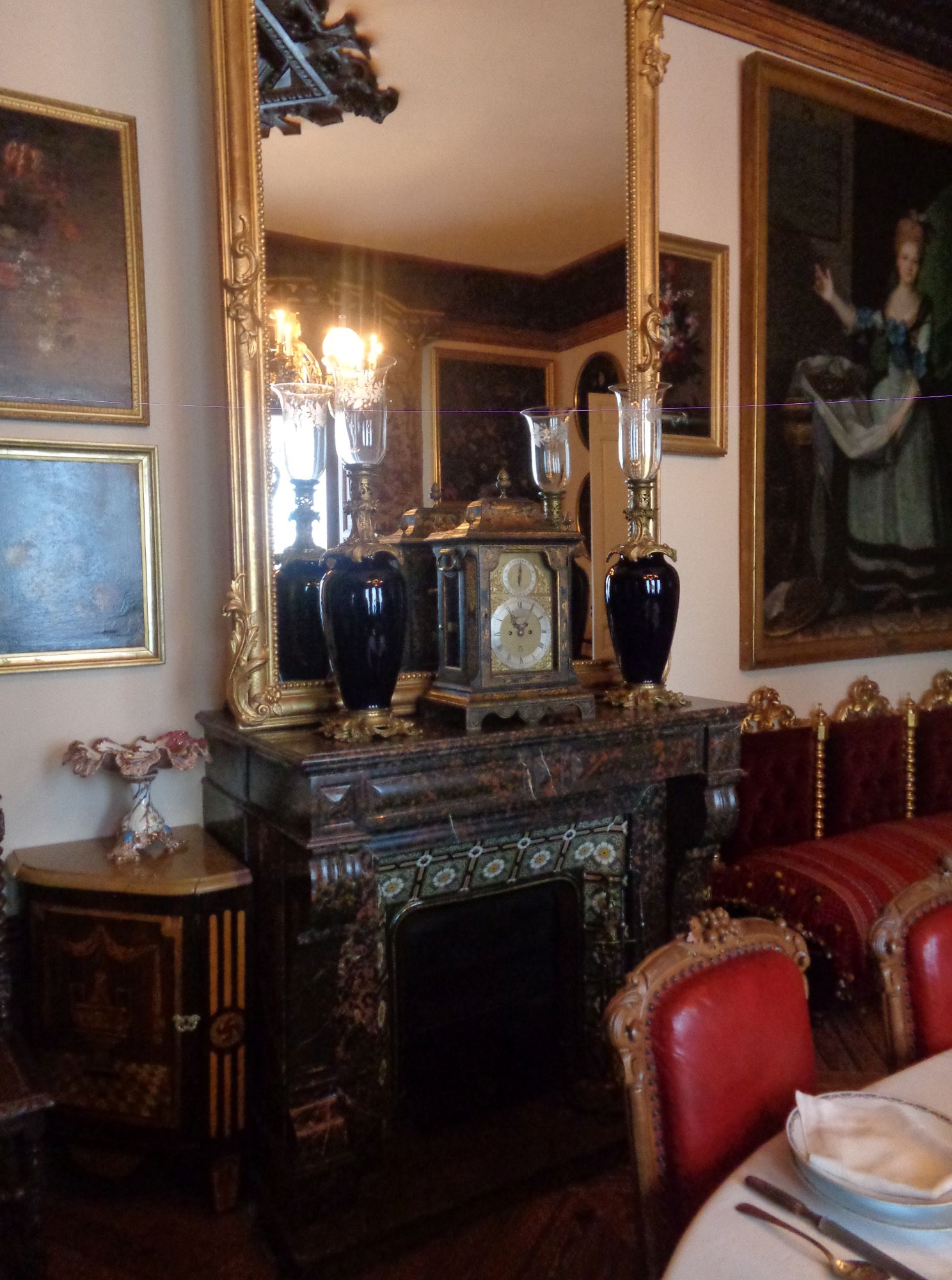 Madrid museo Cerralbo C Ventura Rodriguez 17 salon chimney 2 dec24