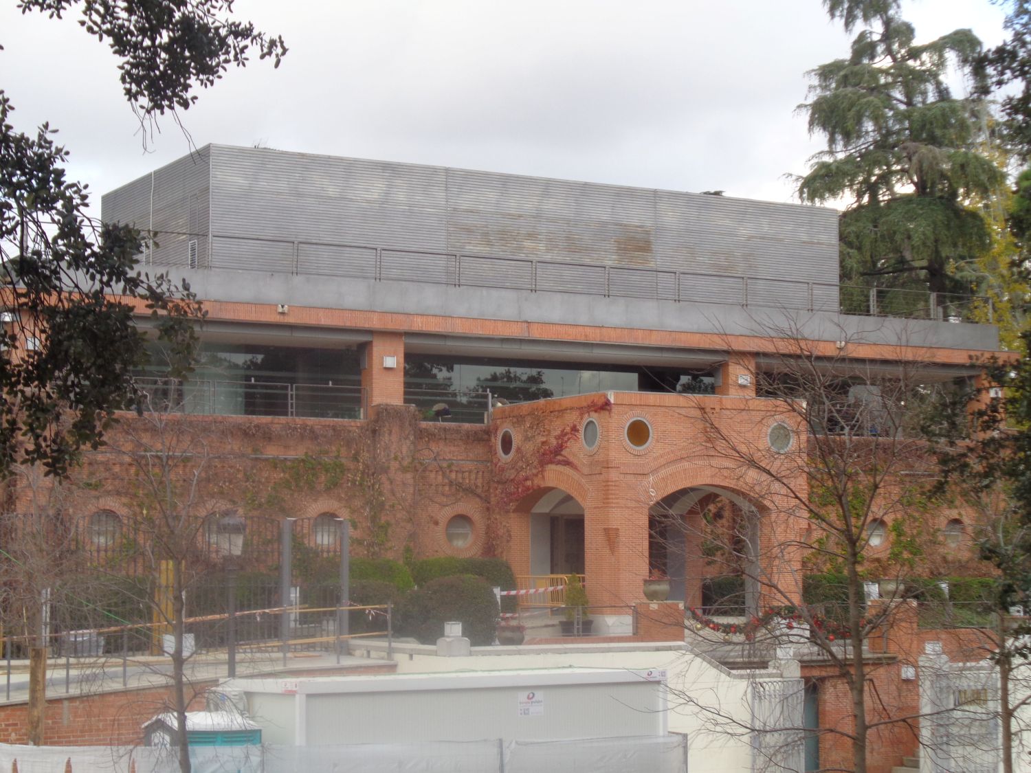 Madrid Retiro Pabellón de los Jardines de Cecilio Rodríguez dec24