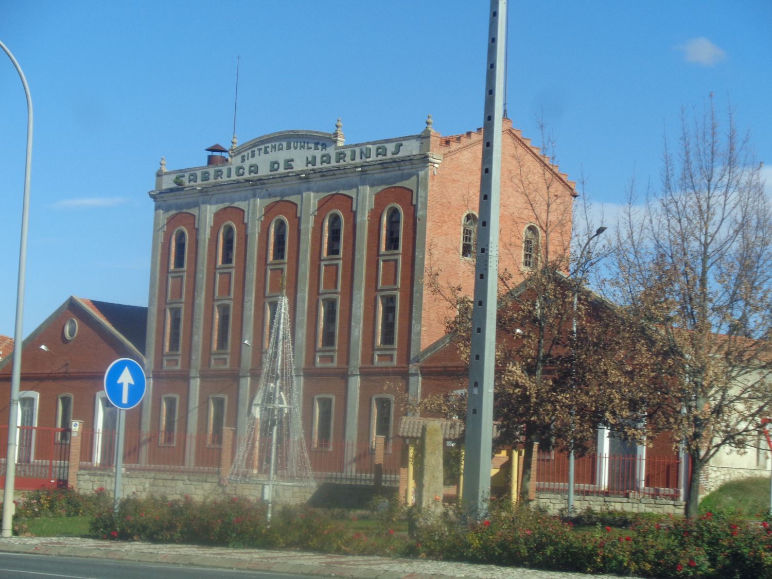 Olmedo Fabrica de Harina architecture dec24