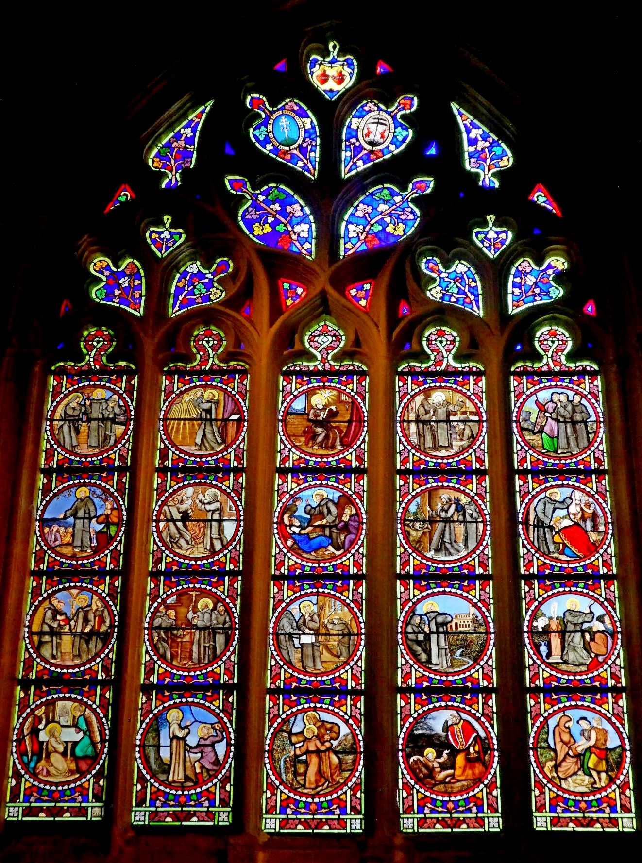 Quimper Cathédrale St Corentin stained glass chapelle Saint Benoit dec24
