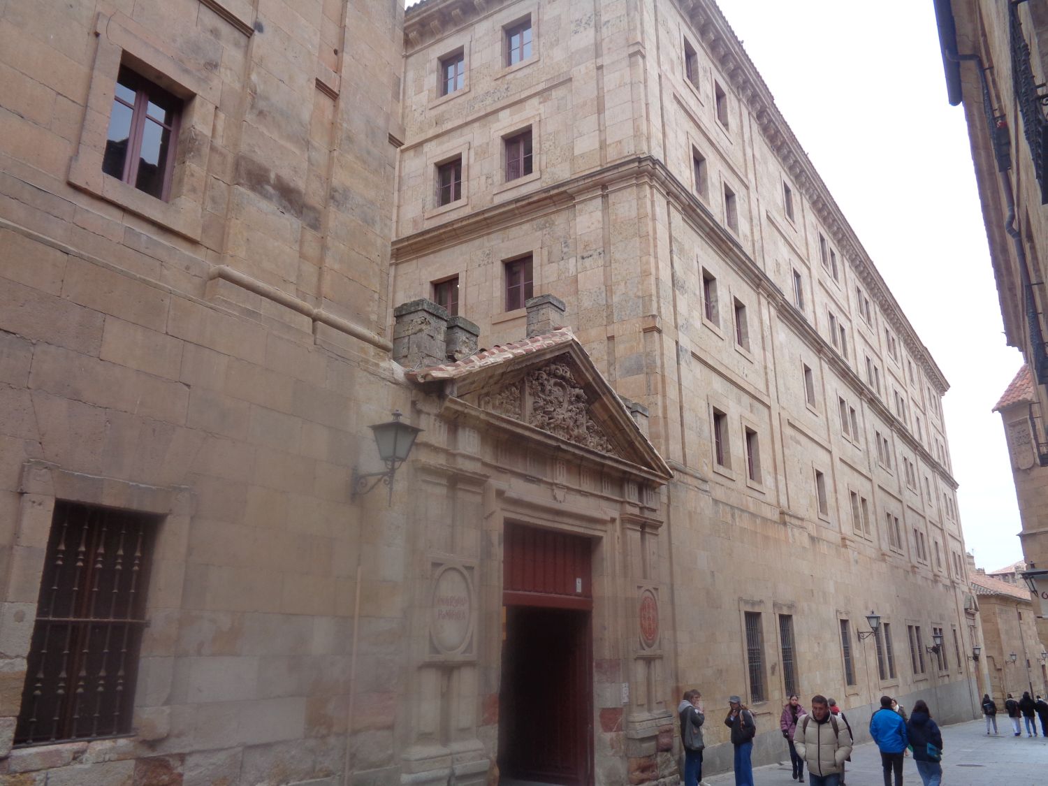 Salamanca univ pontifica Clerecía side entr dec24